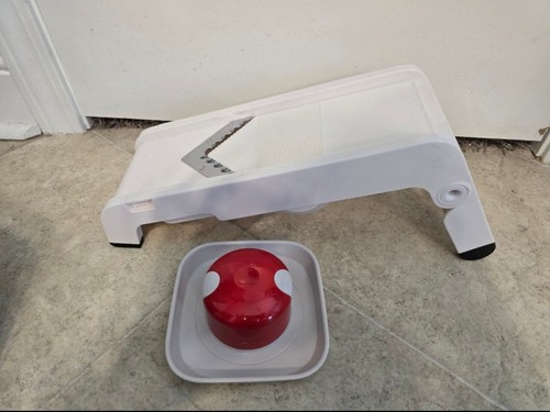 Tupperware mandoline safe - tupperware, to